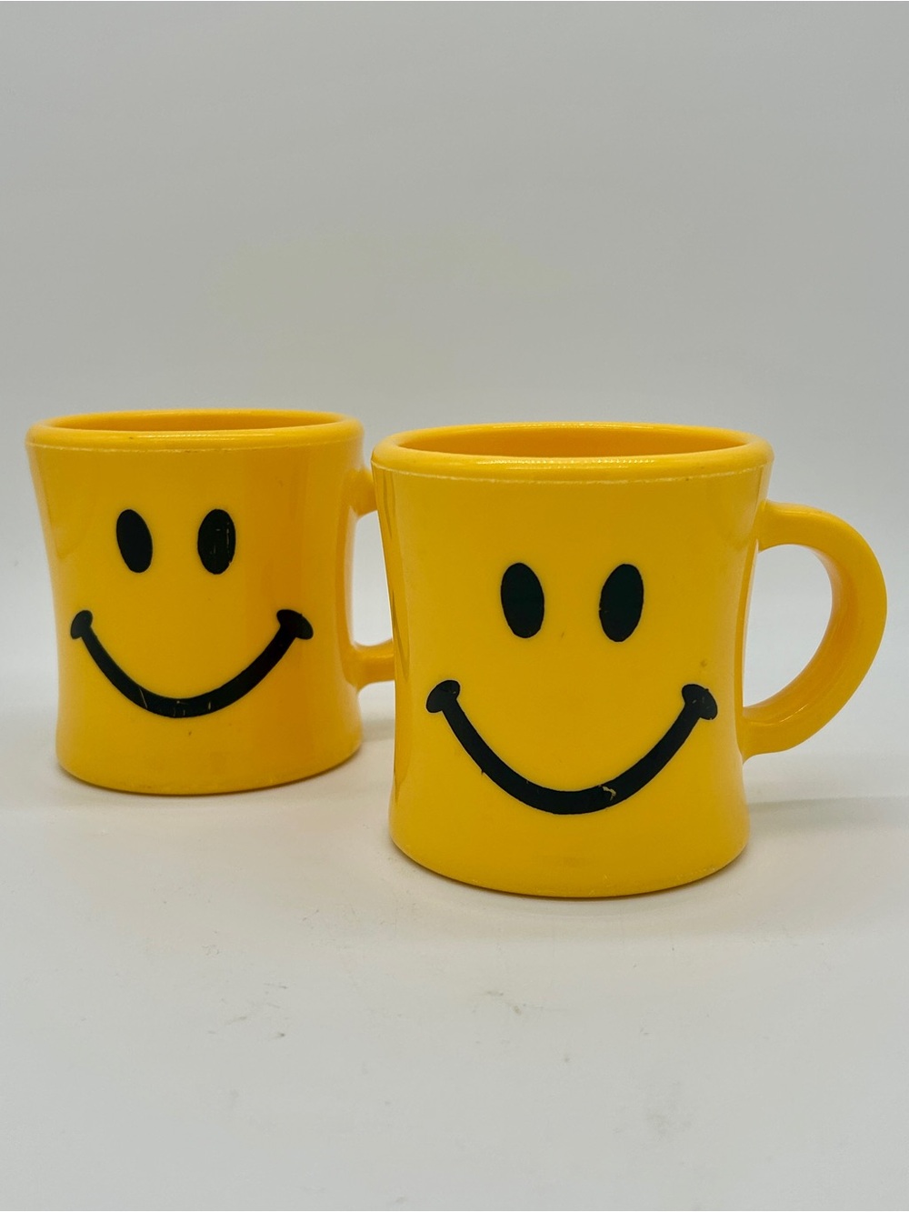 Vintage Yellow Smiley Face Plastic Mugs Set of 2 Retro Kids Cups Kitsch 90s